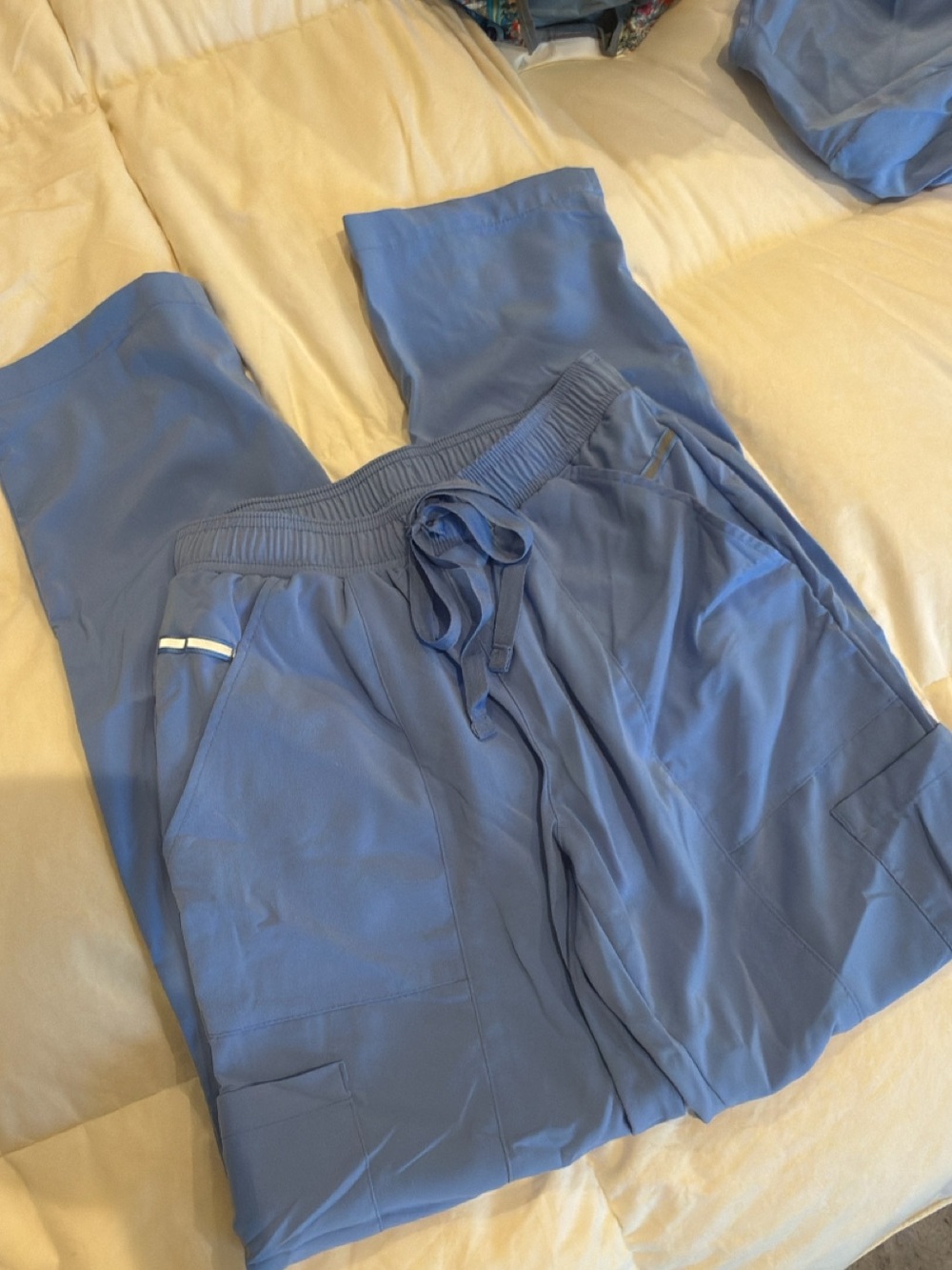 Women’s V-Neck Scrub Top & Drawstring Pants Set - Blue